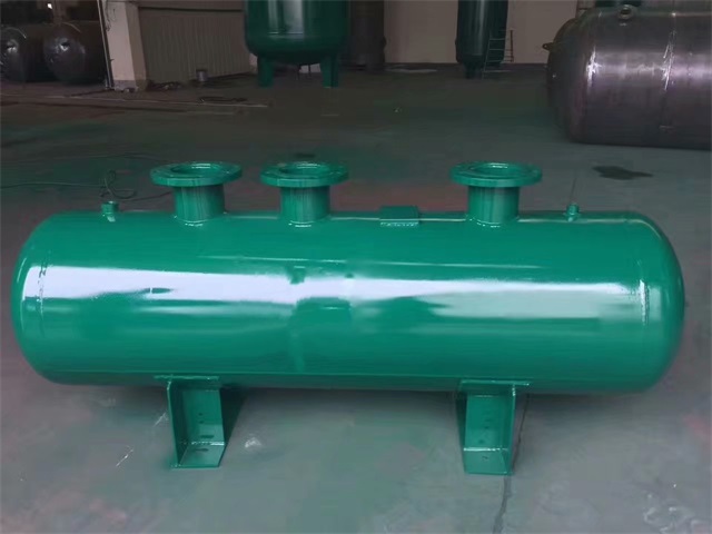 达日达日达日蒸汽分气缸